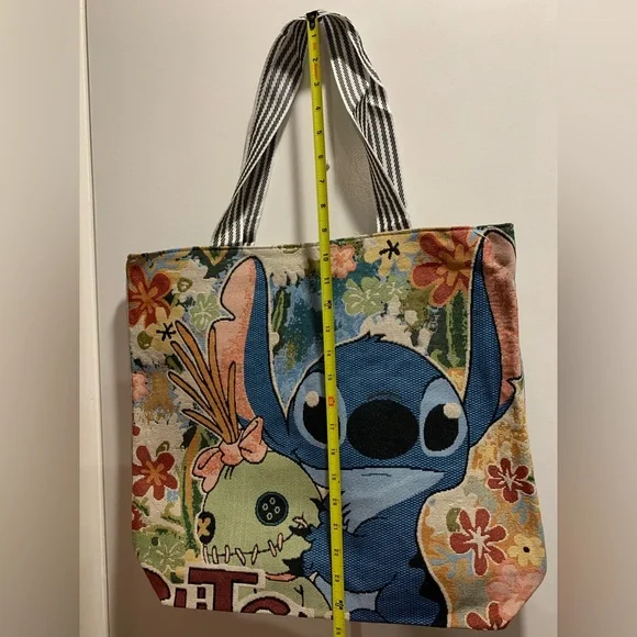Lilo & Stitch character print Bag. Cute canvas type style big bag - Picture 5 of 8